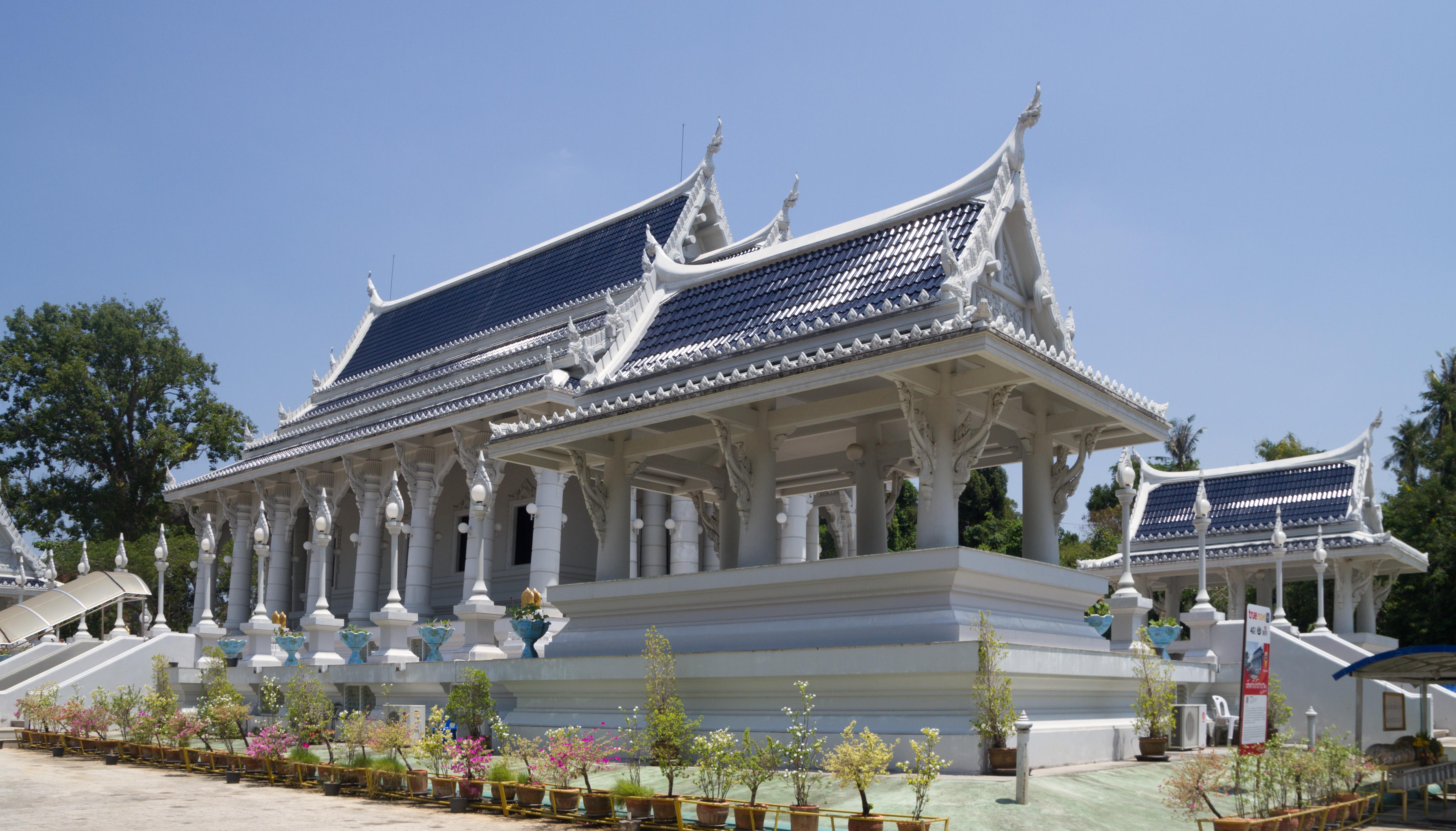 Wat Kaew Korawaram